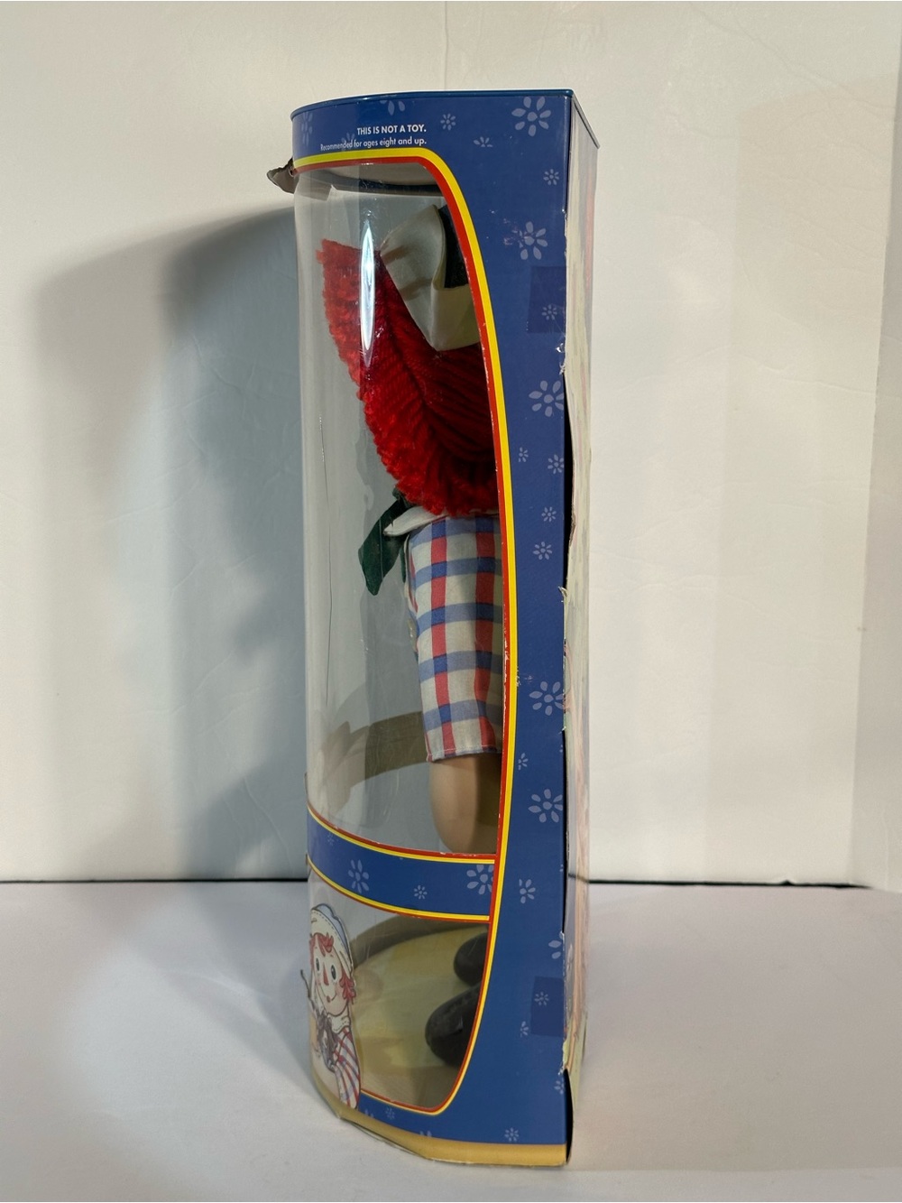 Raggedy Andy Porcelain Doll Brass Key Keepsake Porcelain 2004 New In Box - Picture 3 of 10